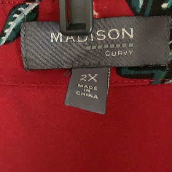 Madison curvy 2X top - Picture 4 of 7